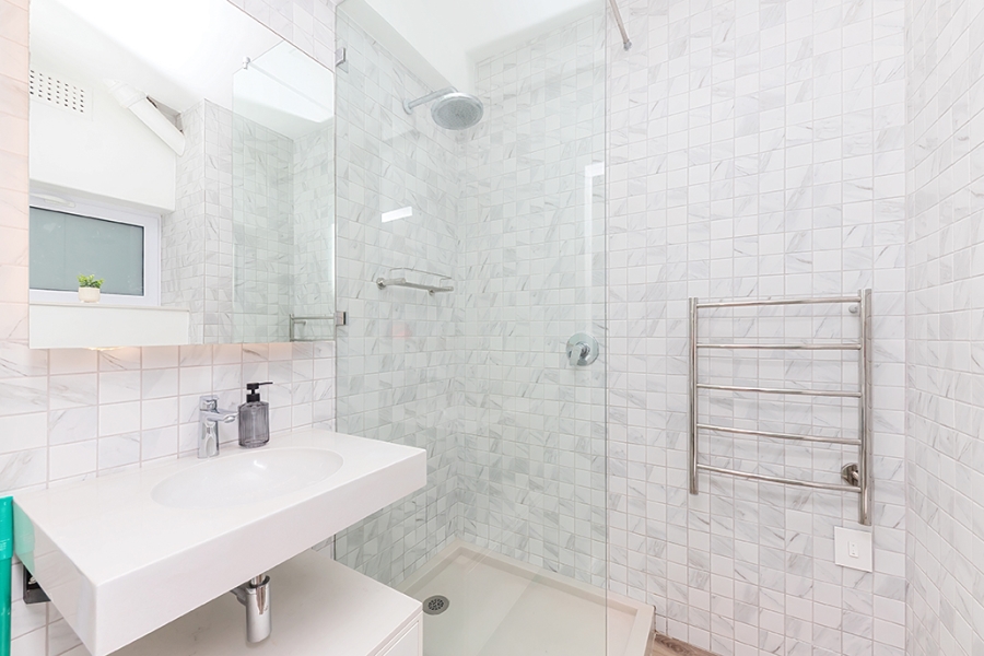 0 Bedroom Property for Sale in Mouille Point Western Cape